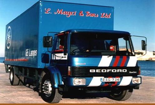 Bedford box truck in the blue livery