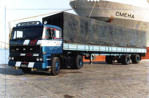DAF 3300 mechanical horse with trailer